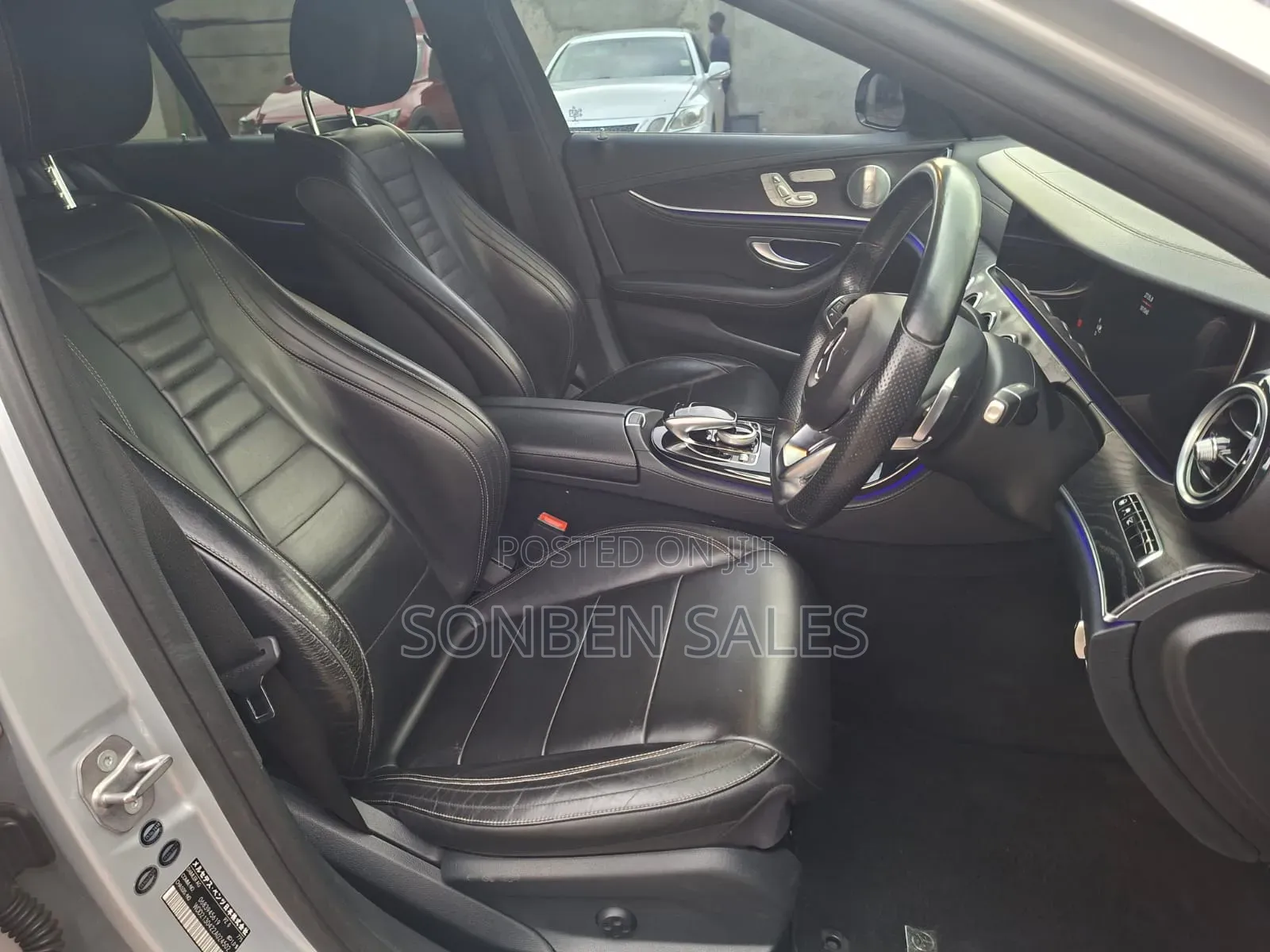 Mercedes-Benz E200 2017 Silver