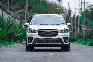 Subaru Forester 2019 White