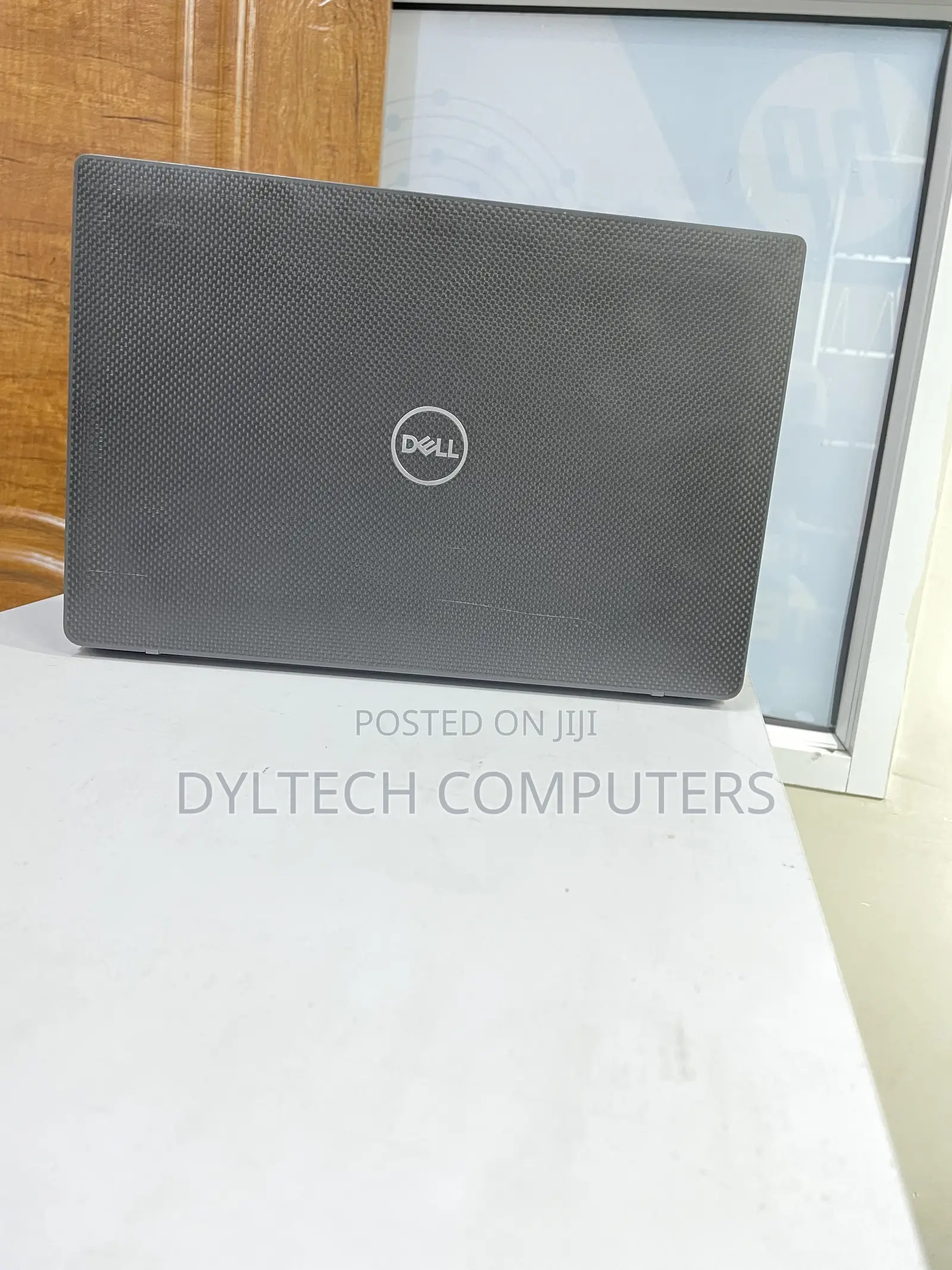 Laptop Dell Latitude 7400 8GB Intel Core i5 SSD 256GB