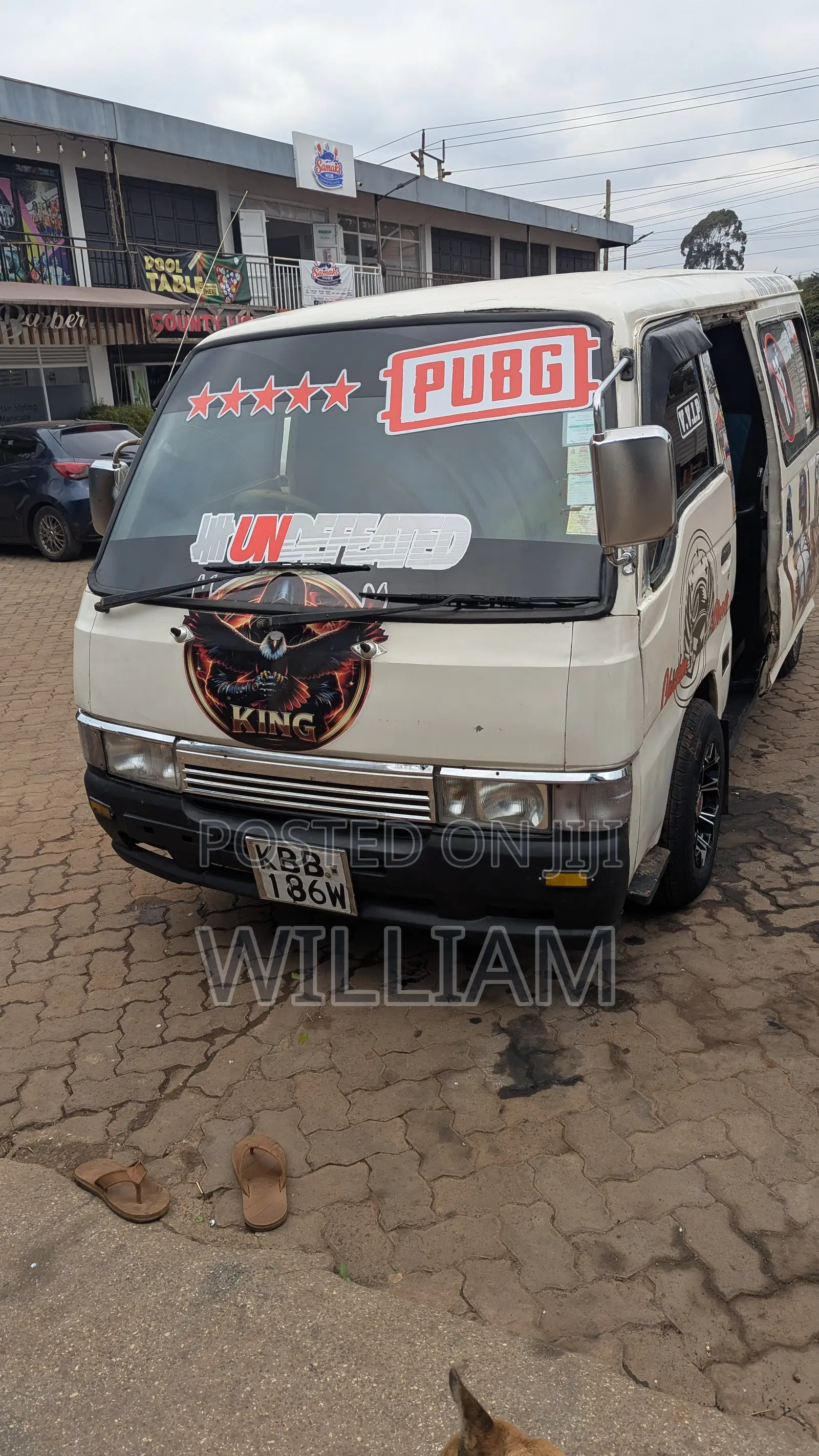 Nissan Civilian 2000 White