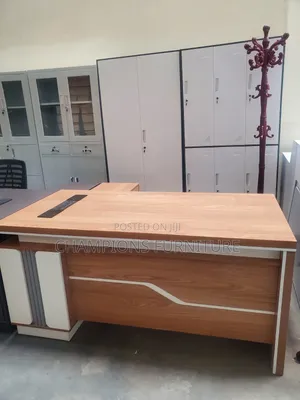 1.8 Brown Executive Office Desk