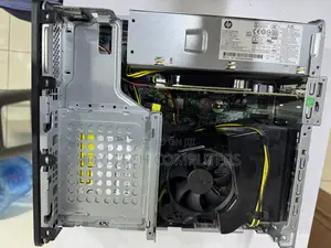 Desktop Computer HP EliteDesk 705 8GB AMD Ryzen 5 SSD 256GB
