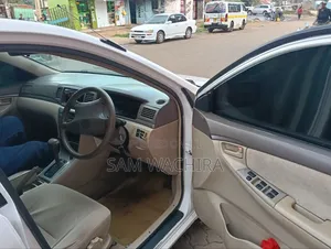 Toyota Corolla 2005 White