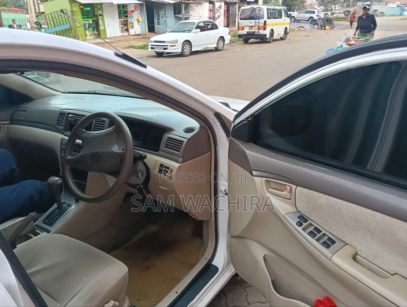 Toyota Corolla 2005 White