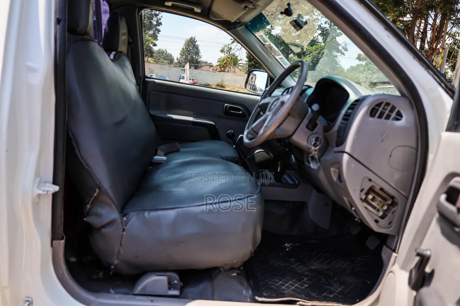 Isuzu D-MAX 2006 White