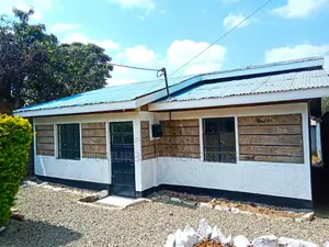 3bdrm Bungalow in Maandazi Road, NkaiMurunya for rent