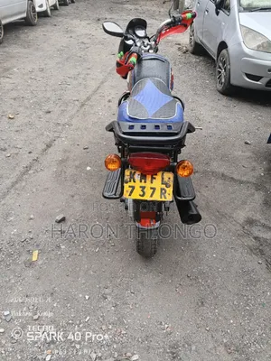 Bajaj Boxer 150 UG 2025 Red