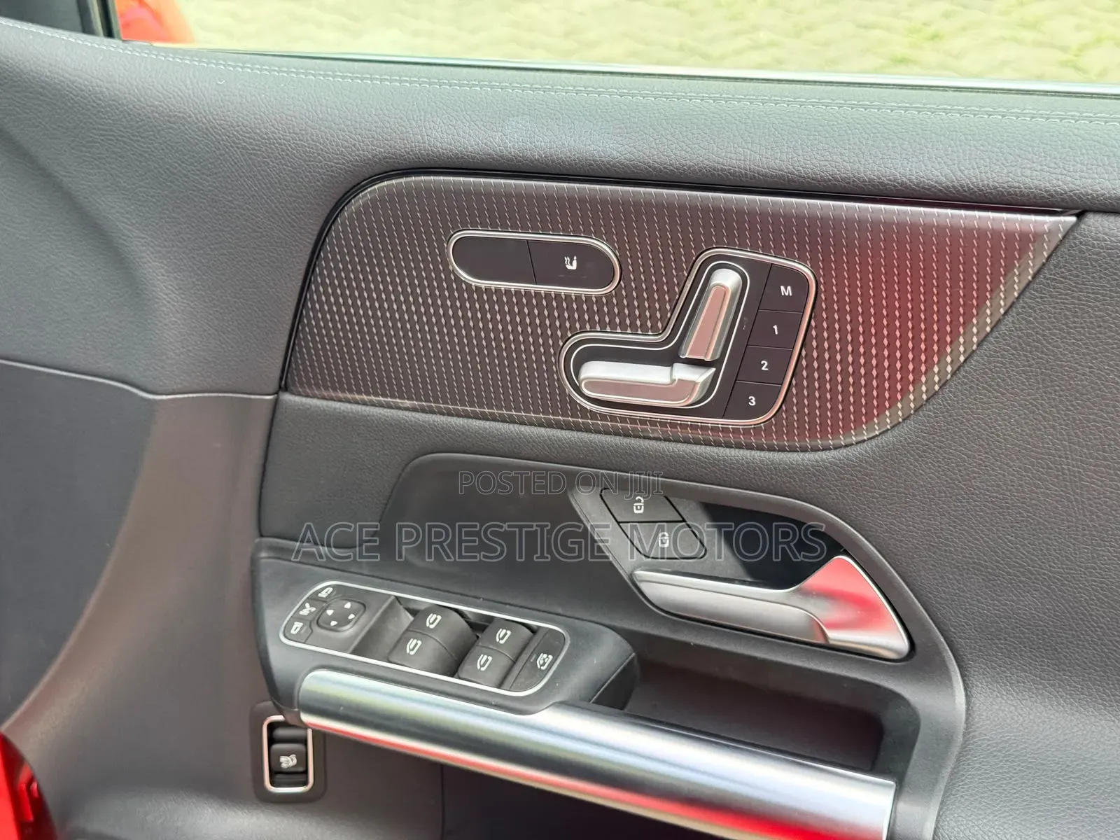 Mercedes-Benz B-Class 2019 Red