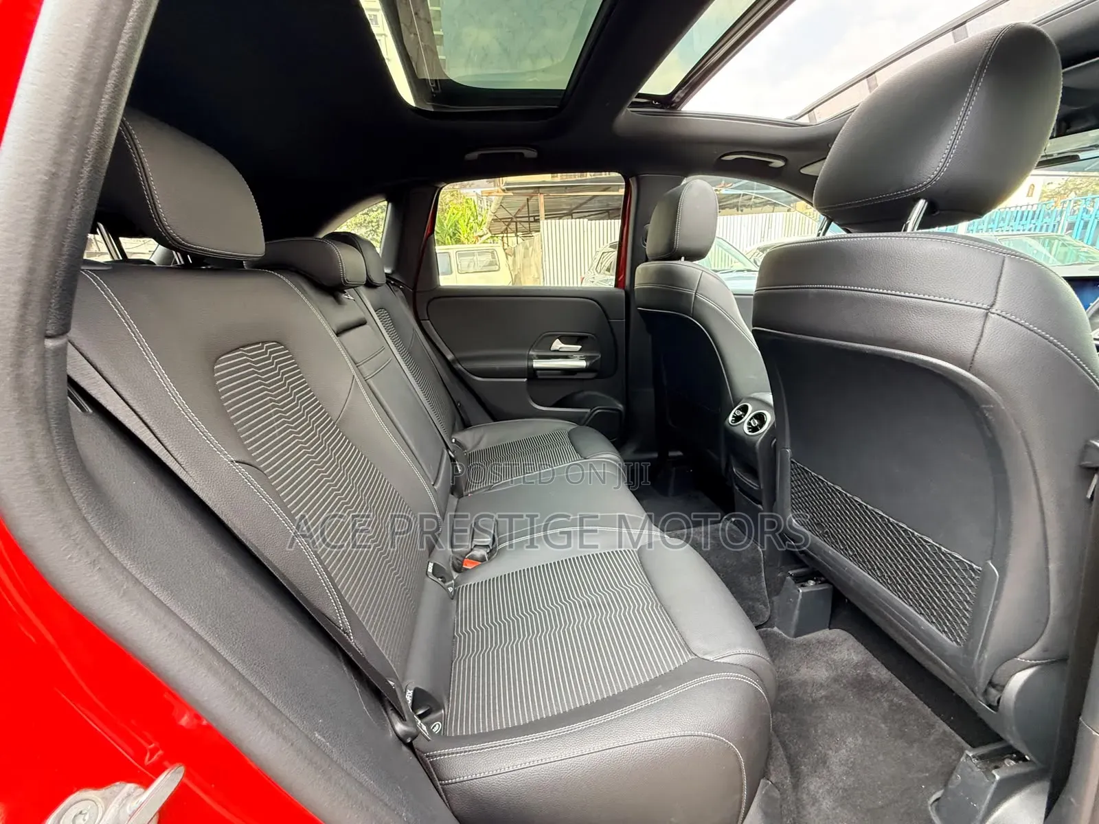 Mercedes-Benz B-Class 2019 Red