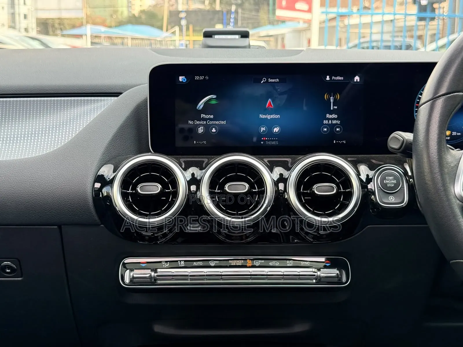 Mercedes-Benz B-Class 2019 Red