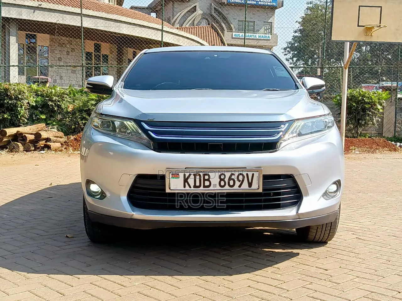 Toyota Harrier 2014 Silver