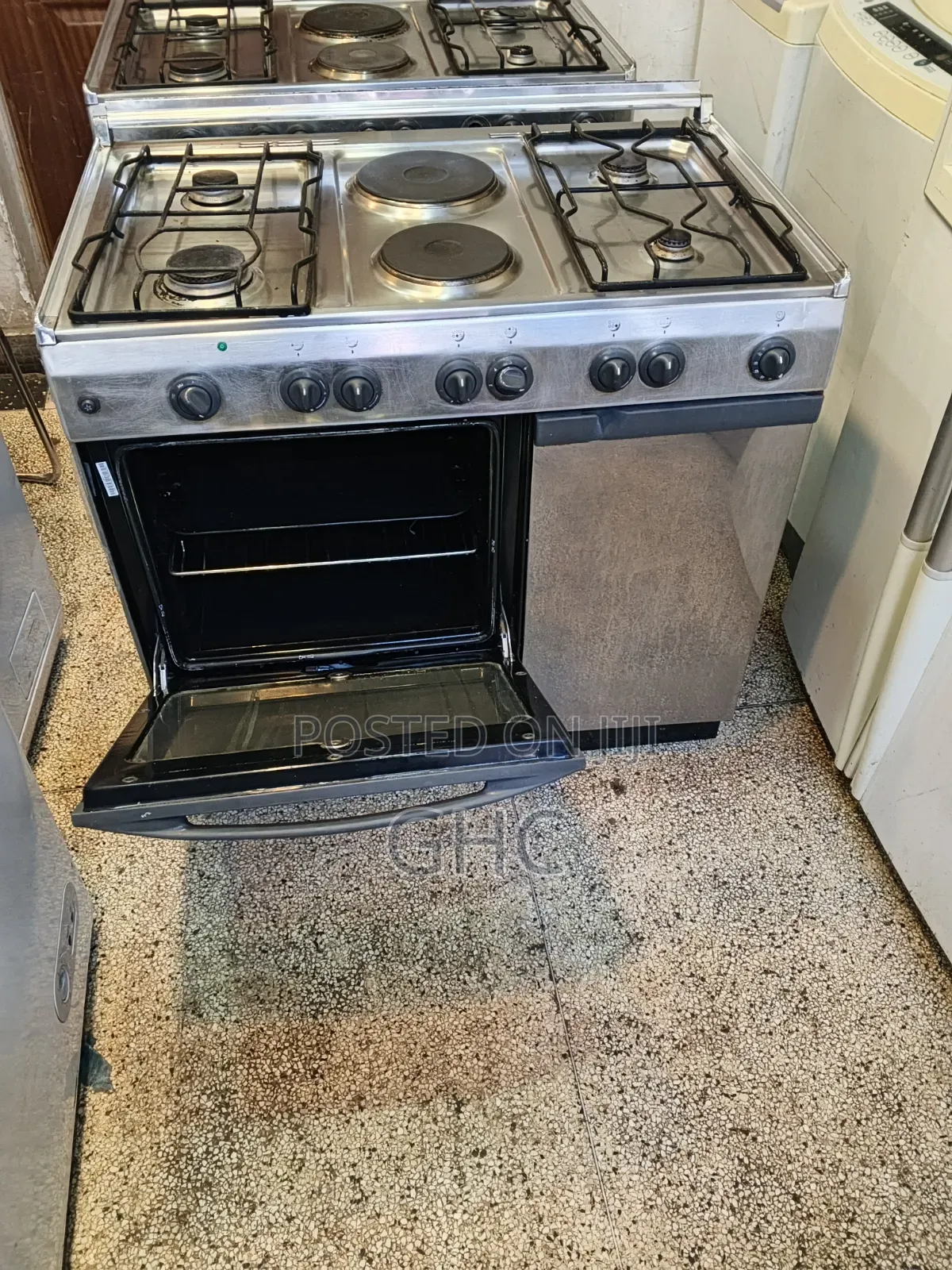 Exuk Cooker (60 by 90)