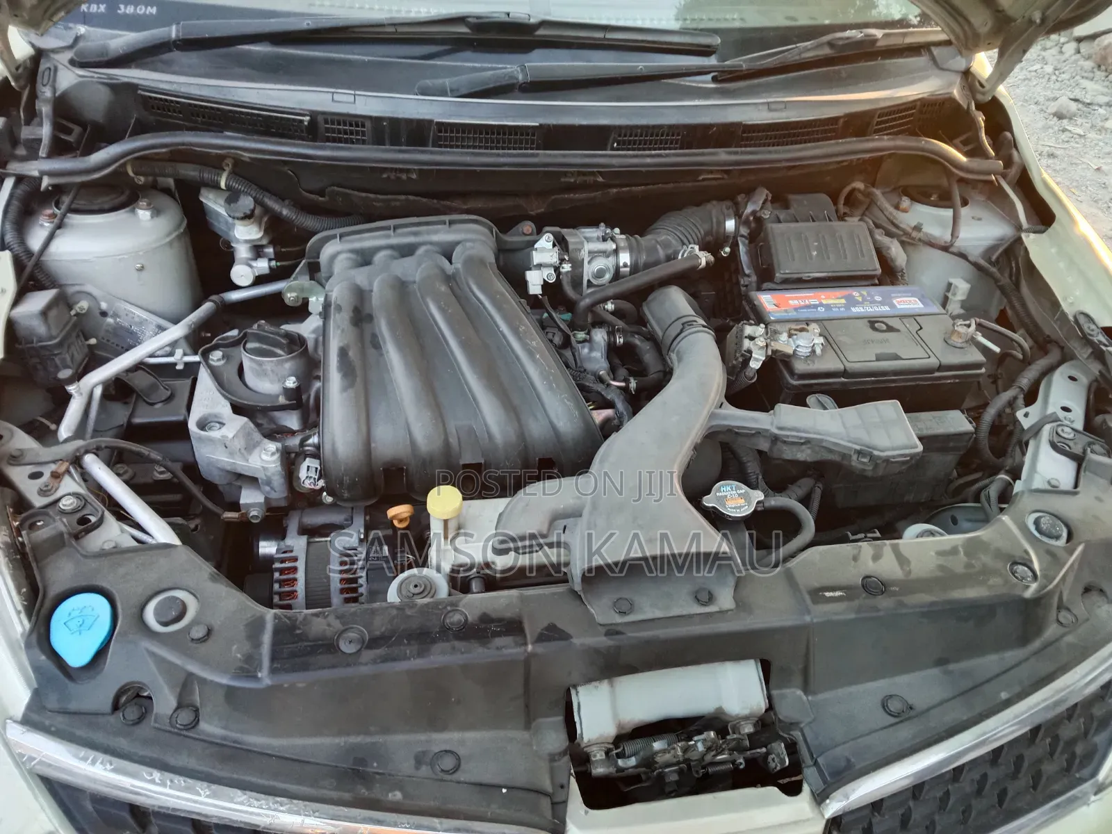 Nissan Tiida 2008 Beige