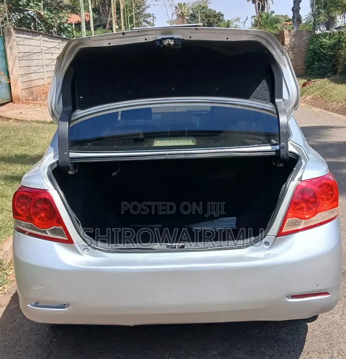 Toyota Allion 2013 Silver