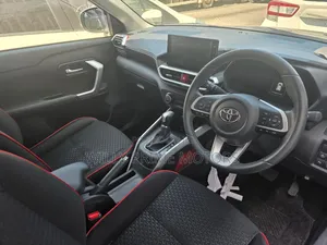 Toyota Raize 2020 Blue