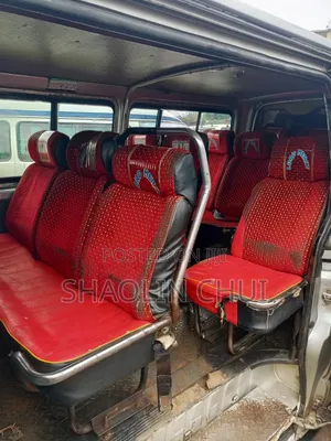 Toyota HiAce 2010 Silver