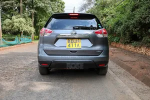 Nissan X-Trail 2015 Gray