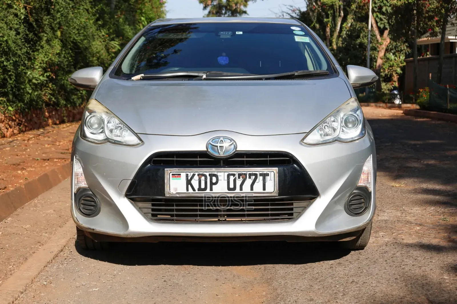 Toyota Aqua 2016 Silver