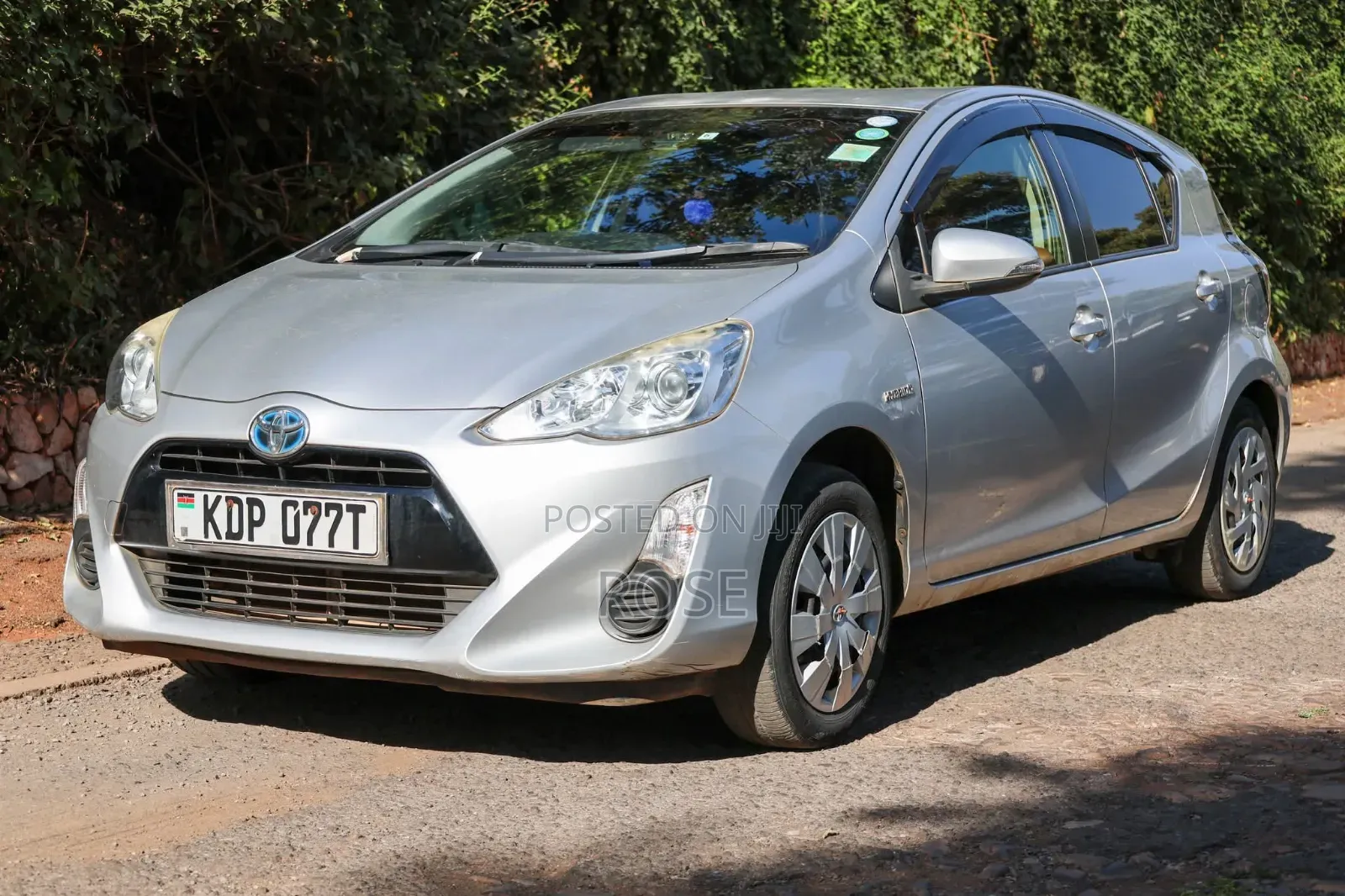 Toyota Aqua 2016 Silver
