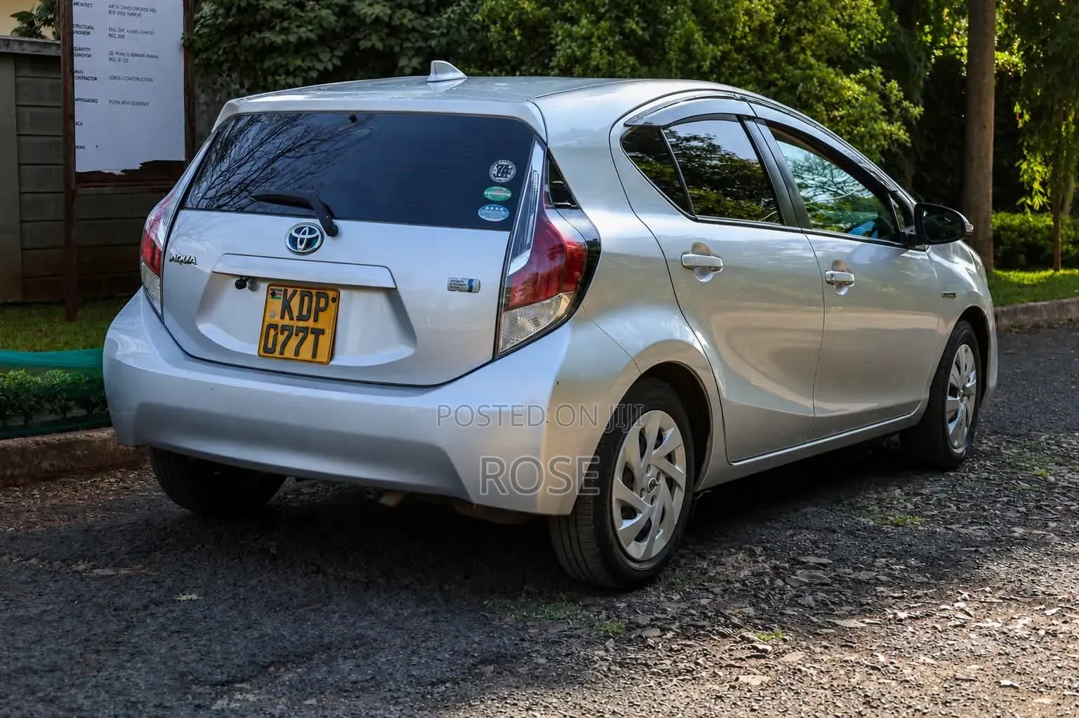 Toyota Aqua 2016 Silver