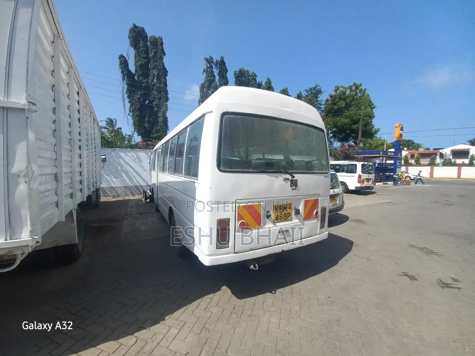 Nissan Civilian 1993 White