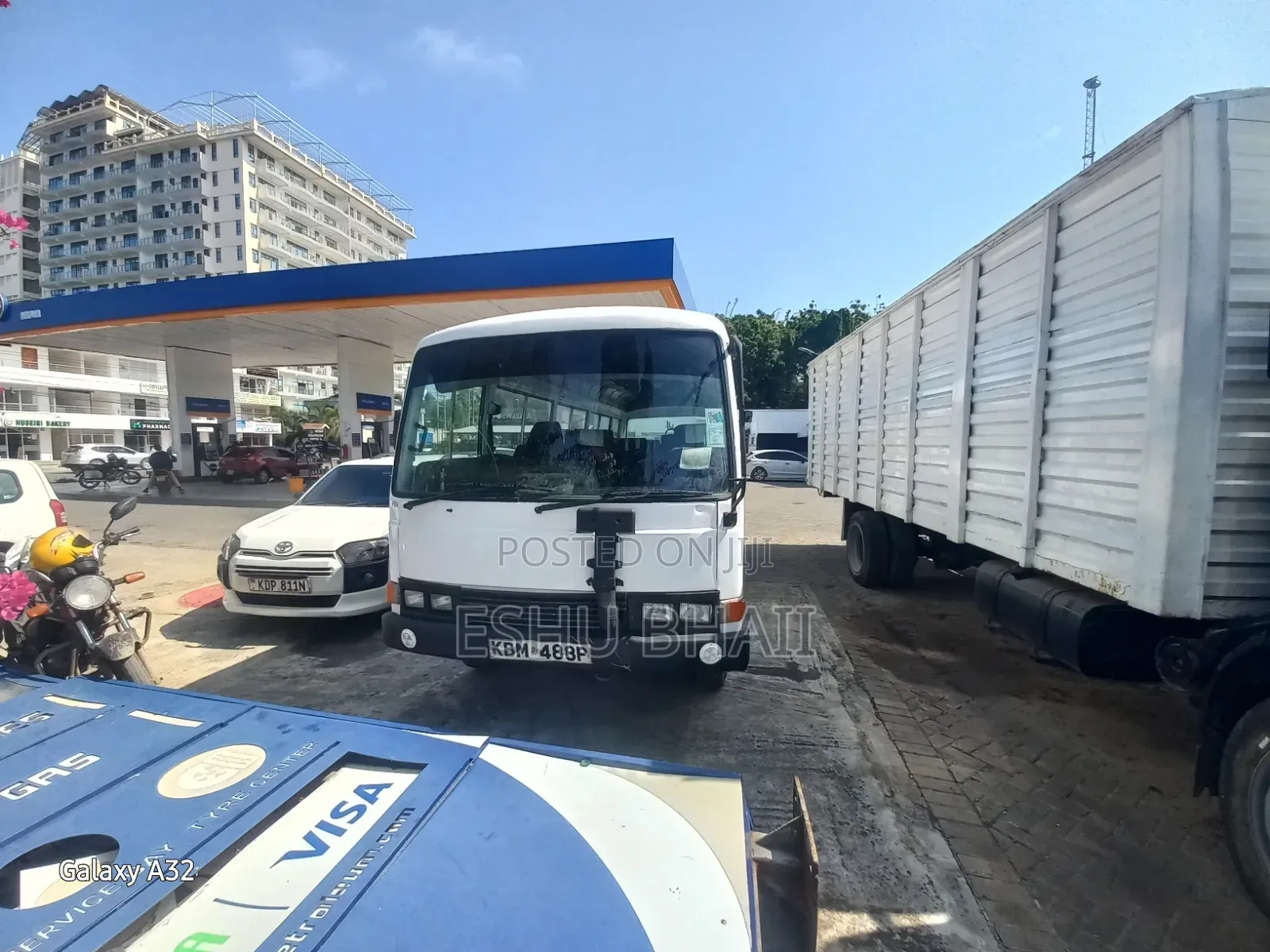 Nissan Civilian 1993 White