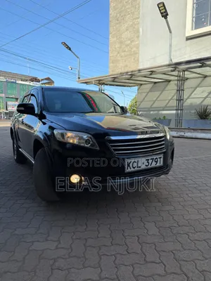 Toyota Vanguard 2011 Black
