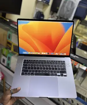 Laptop Apple MacBook Pro 2019 16GB Intel Core i9 SSD 512GB