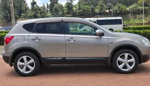 Nissan Dualis 2010 Silver