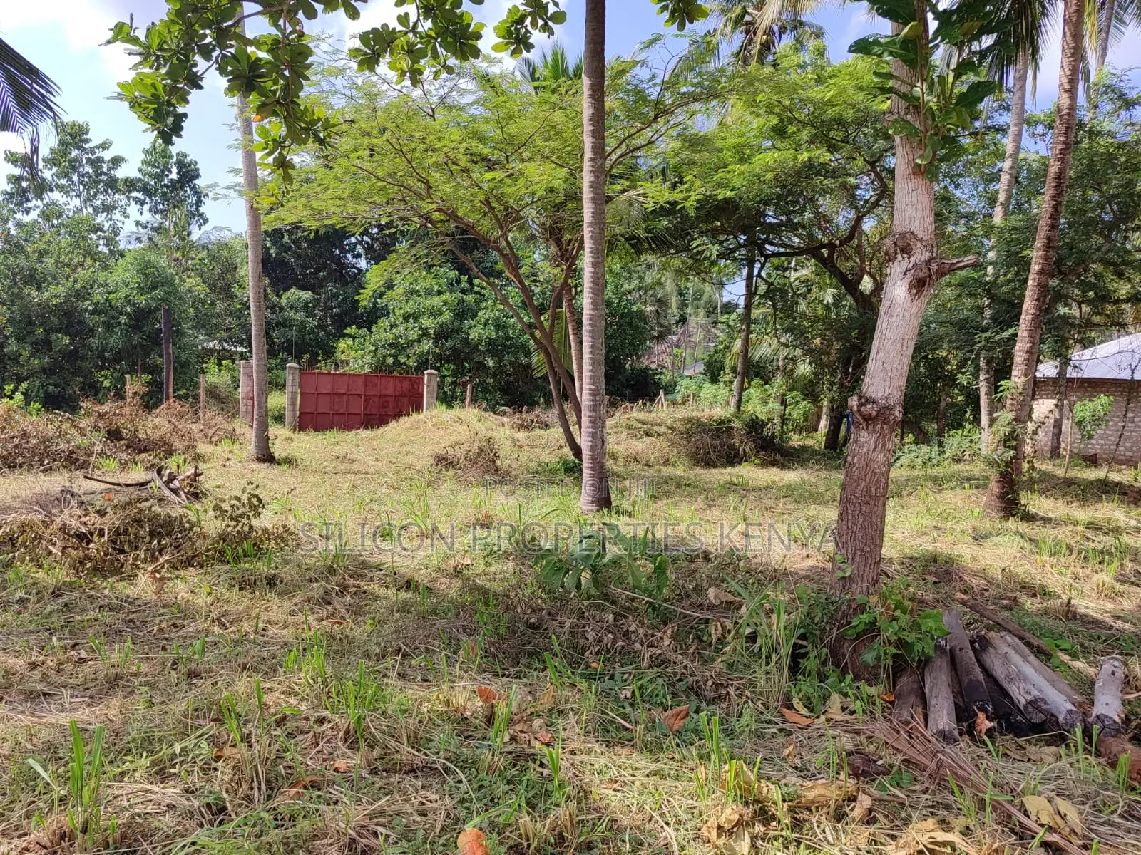 Half Acre in Diani Mwabungo