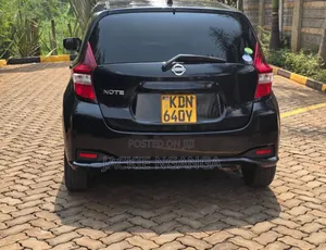 Nissan Note 2017 Black