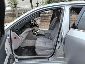 Toyota Crown 2011 Silver