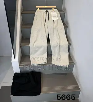 New Heavy-Weight Wide-Leg Joggers
