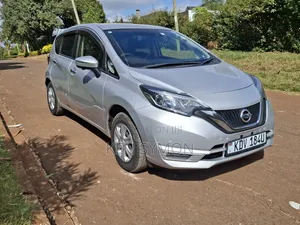Nissan Note 2018 Silver
