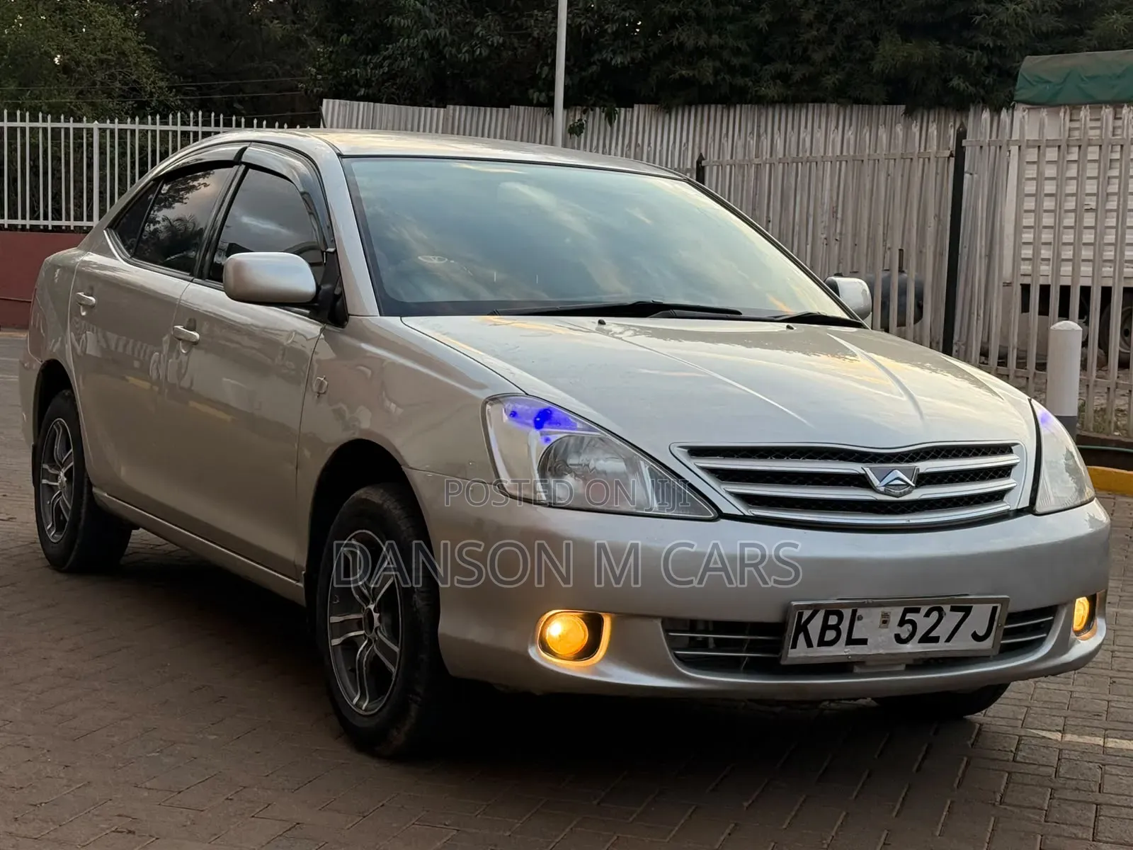 Toyota Allion 2004 Gray