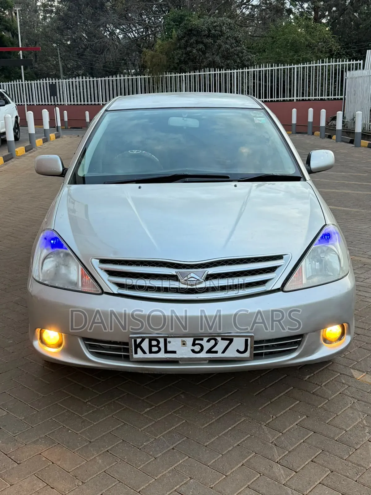 Toyota Allion 2004 Gray