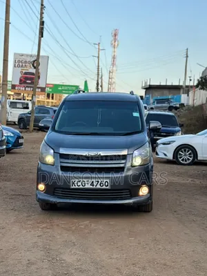 Toyota Noah 2007 Black