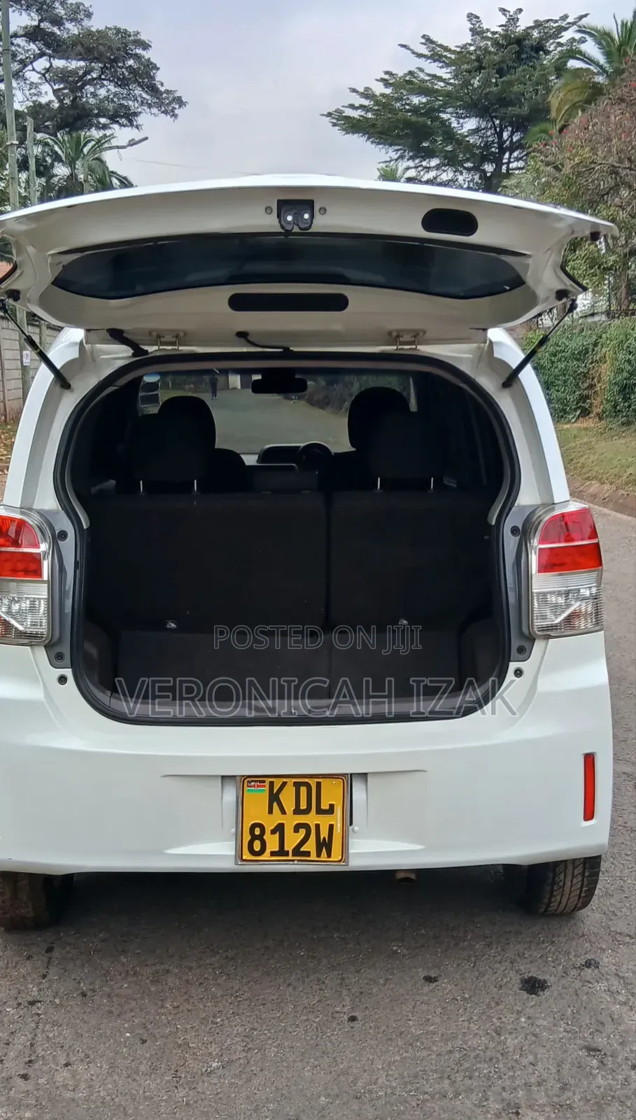 Toyota Spade 2016 White