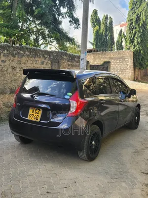 Nissan Note 2013 Black