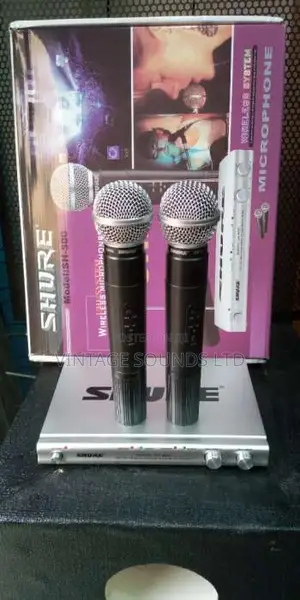 Shure High Quality Wireless Microphone