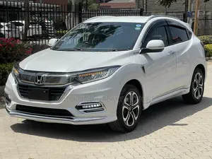 Honda Vezel 2019 White