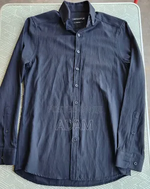 Men’s Navy Blue Button-Up Shirt
