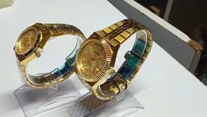 Curren Quartz Gold Watch