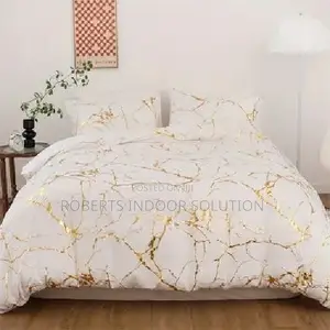 Opulent Drift: Gold Foil Swirl Marble Duvet Cover