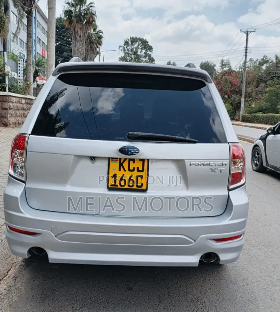 Subaru Forester 2009 Silver