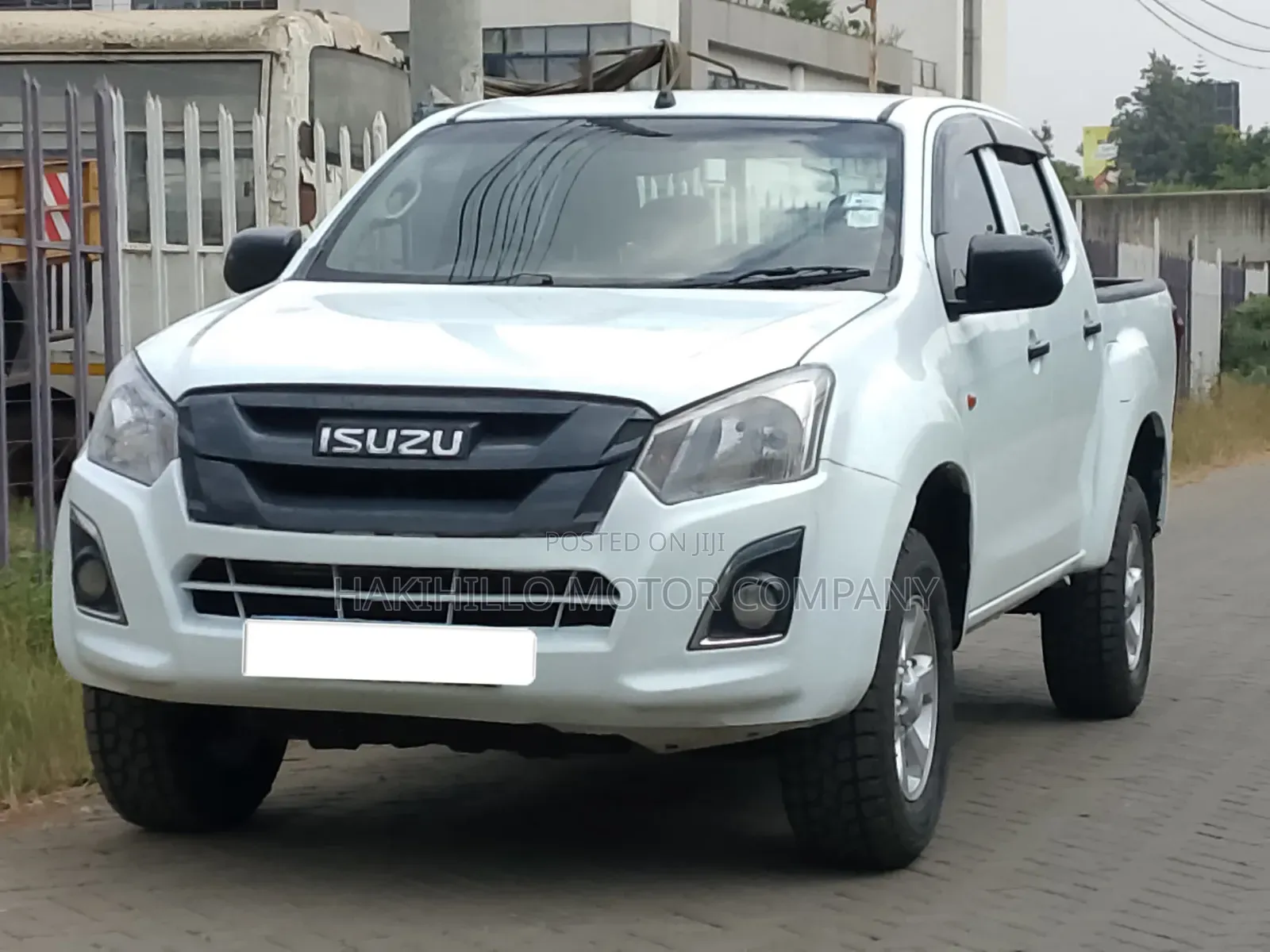 Isuzu D-MAX 2021 White