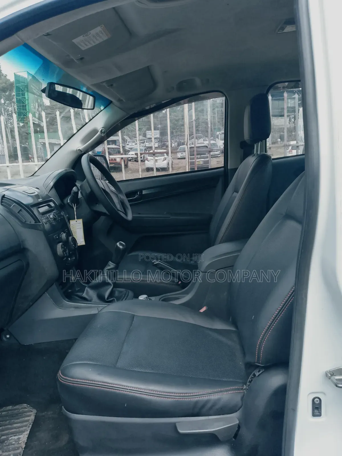 Isuzu D-MAX 2021 White