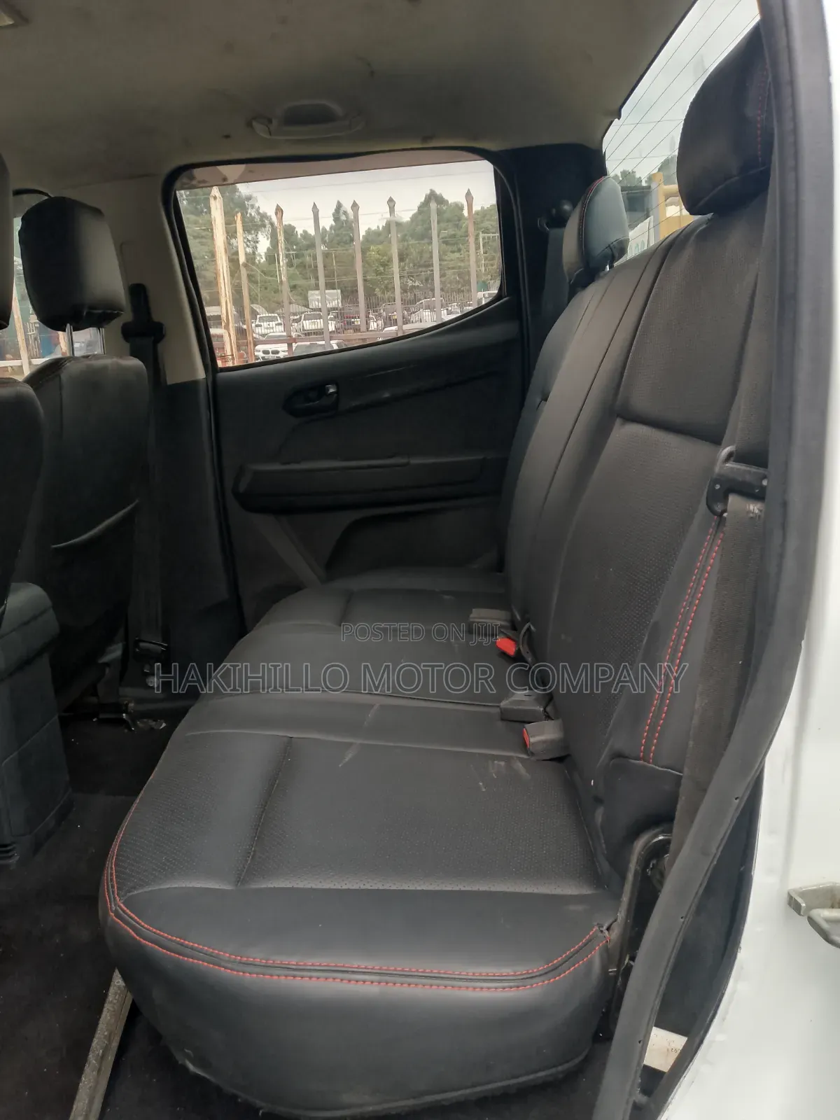Isuzu D-MAX 2021 White