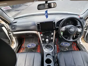 Subaru Legacy 2009 White