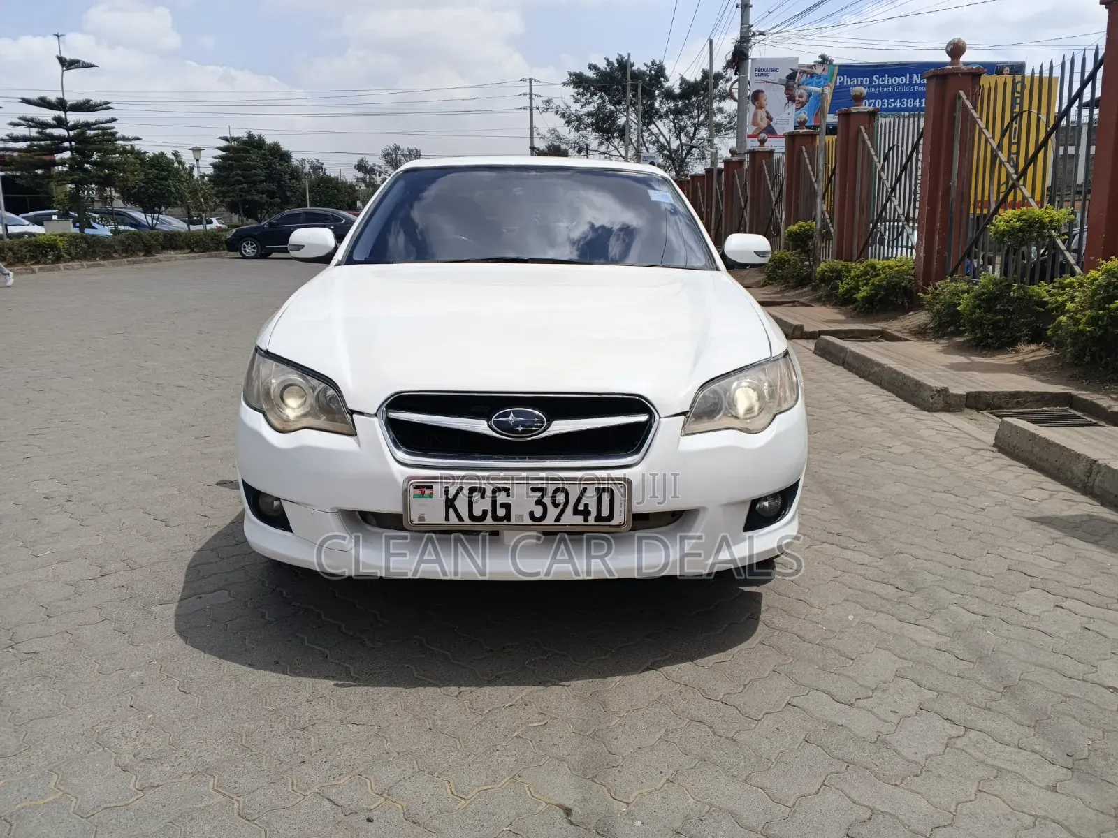 Subaru Legacy 2009 White